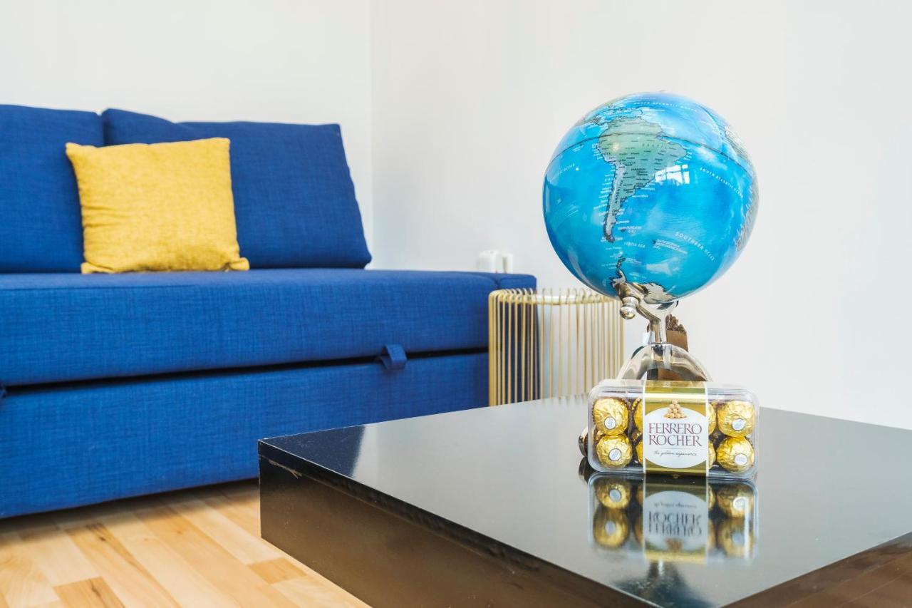 Spacious 3 Bed 1 Bath Hse W Guest Toilet W Parking Near Excel - E16 London Exterior foto